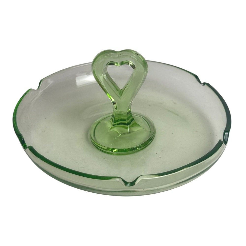 Vintage Green Uranium Glass Ashtray Heart Handle Glows UV Vaseline Glass 6.5"